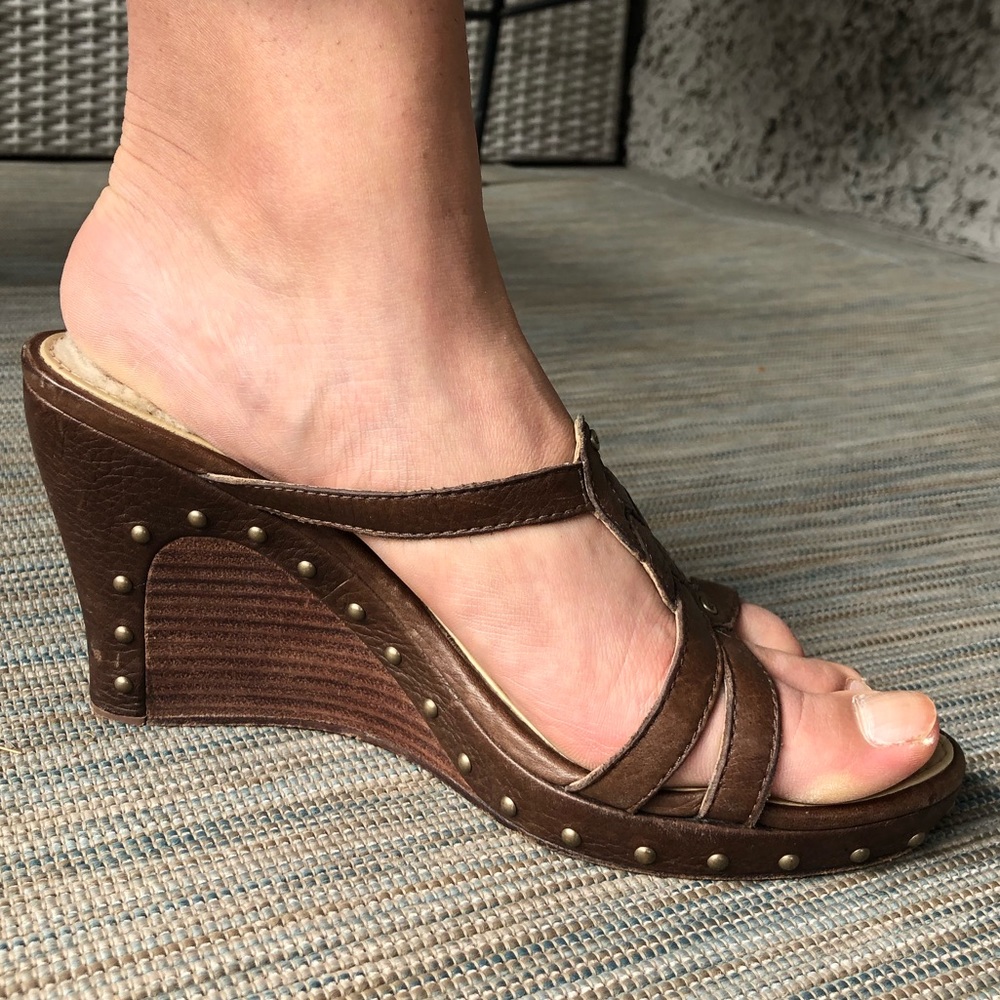 UGG Studded Wedge Sandal. EUC